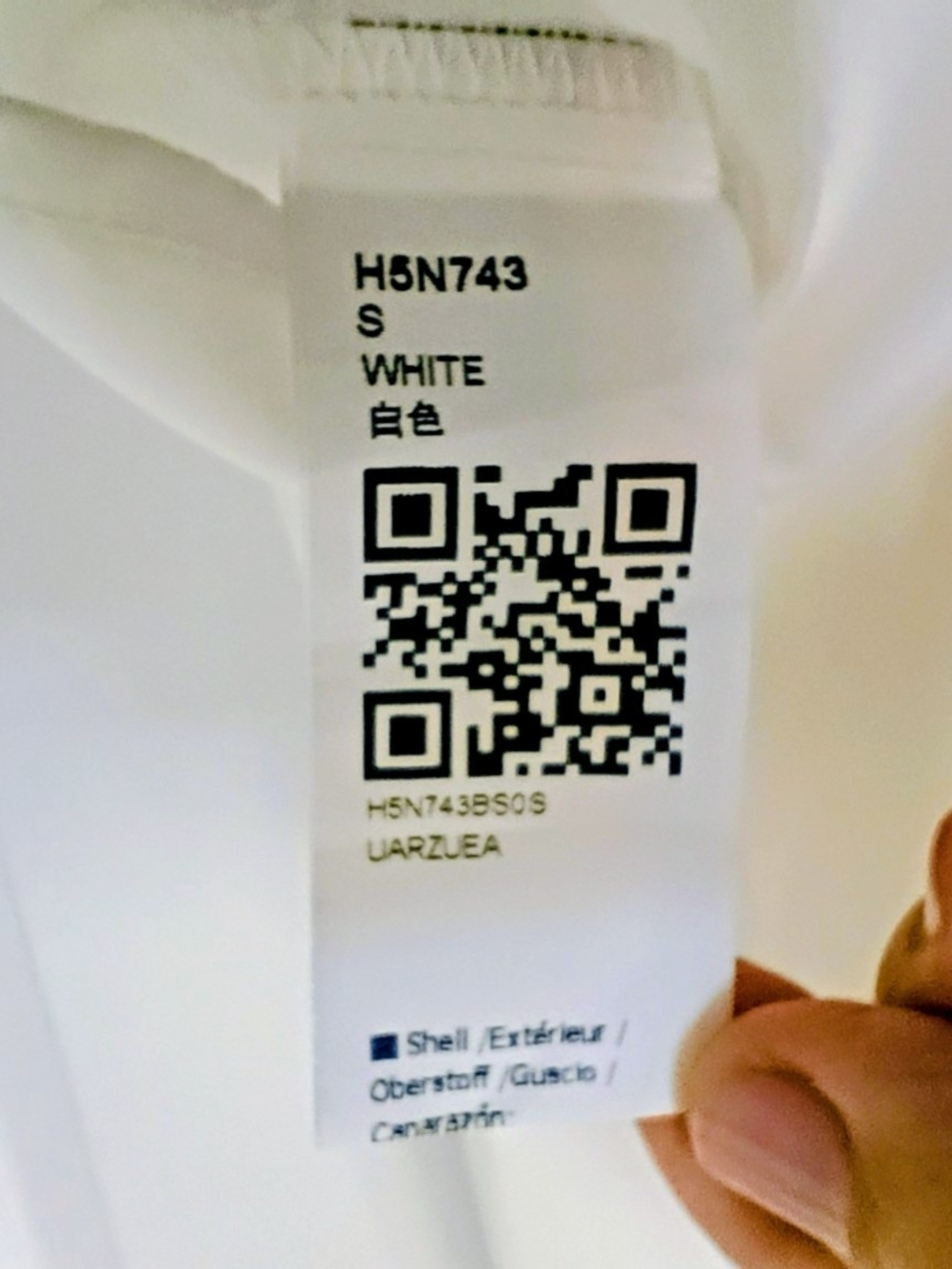 Another Sleeveless Hight Degaje Women Silky White, 3 Botton Back losure, Small - Picture 5 of 9